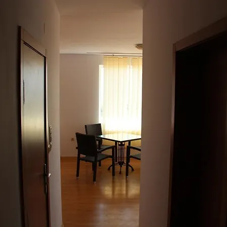 Sarafovo Apartment *